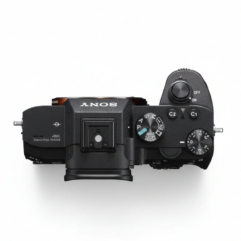 Sony Alpha A7 III + FE 24–105mm f/4 G OSS