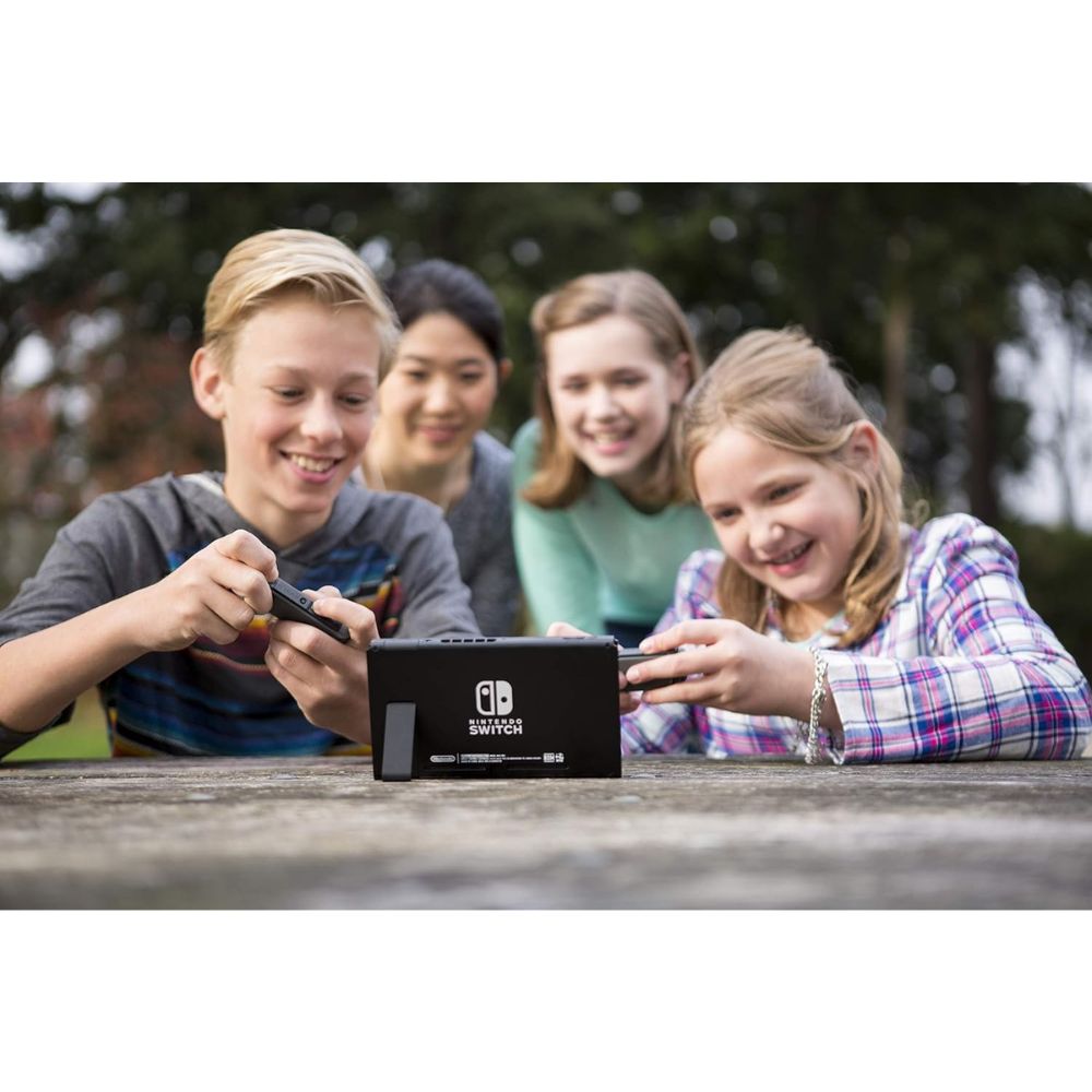 Nintendo Switch Console (1st Generation) – Gray Nintendo