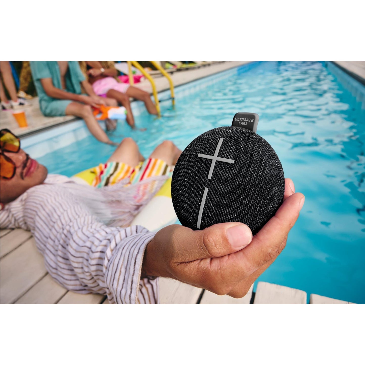 Ultimate Ears MINIROLL Portable Bluetooth Speaker - Black (Au Version) - Pristine - Refurbished
