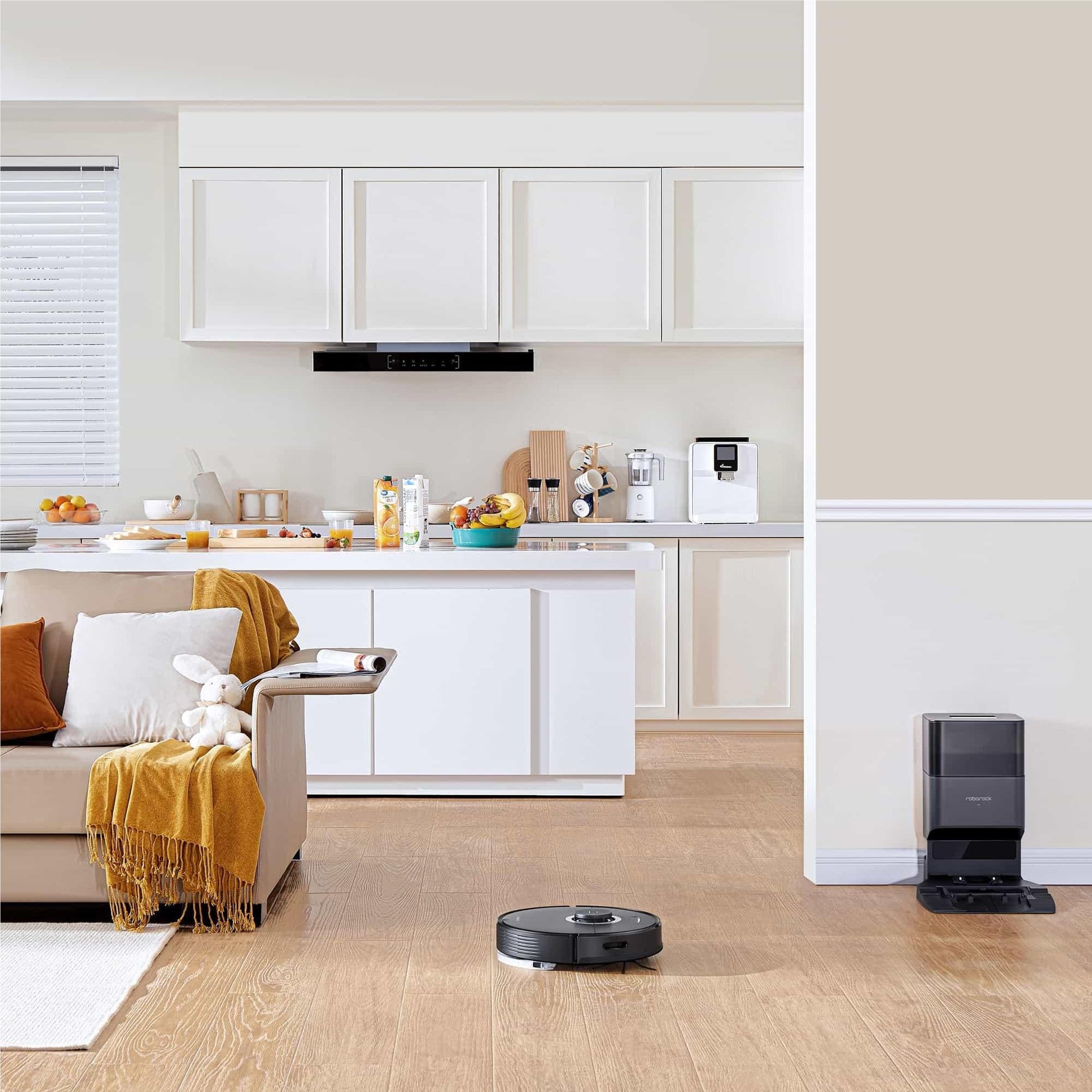 Roborock Q7 Max+ Plus Robot Vacuum and Mop Cleaner with Auto-Empty Dock - Black Roborock