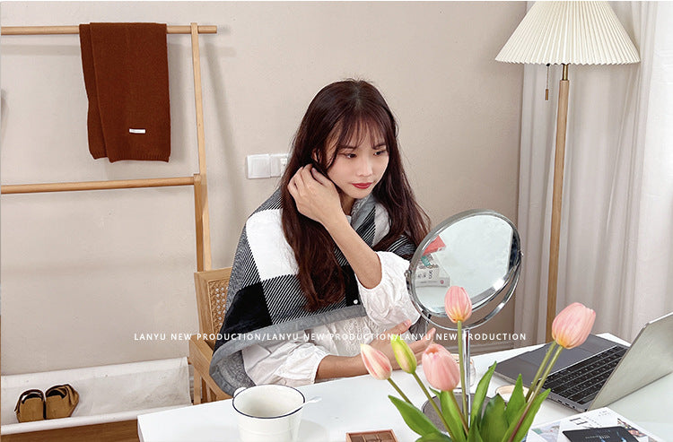 Double-Sided Geometric & Plush Throw Blanket - Warm 70x100cm Multi-Use Wrap(Black and white checkered/reverse gray) Tristar Online