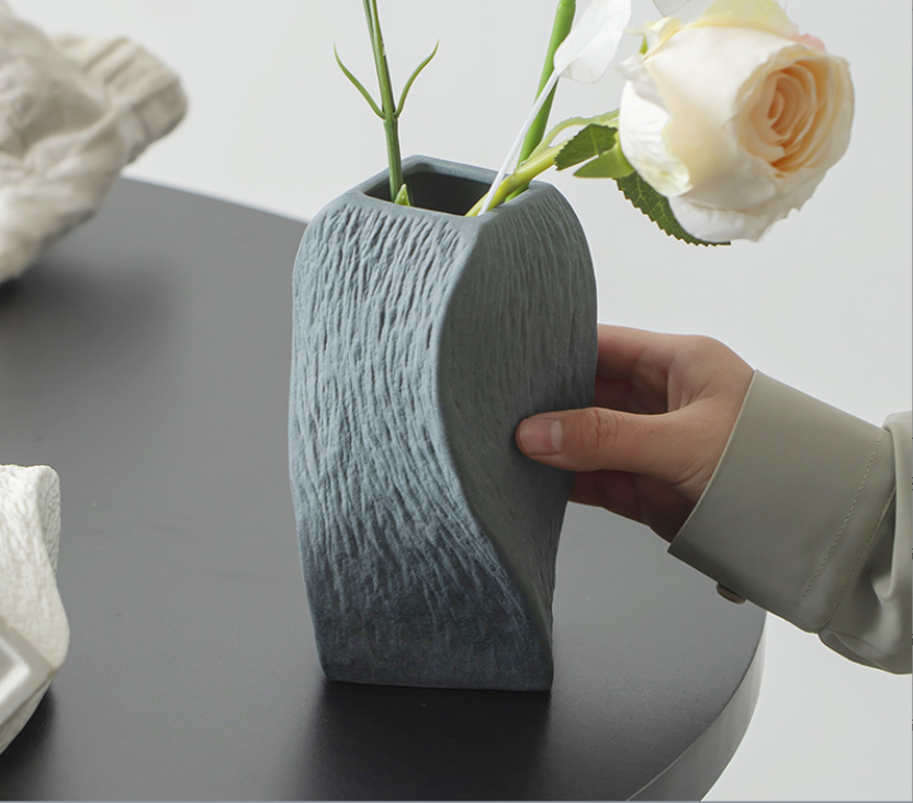 Grey Abstract Twisted Ceramic Vase - Artistic Minimalist Flower Holder for Home Decor (20x10x10cm) Tristar Online