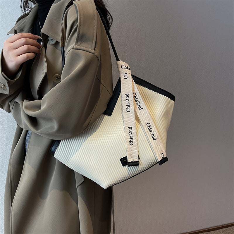 Chic Textured PU Leather Tote Bag with V-Cut Design & Decorative Ribbon Strap Accent(black) Tristar Online