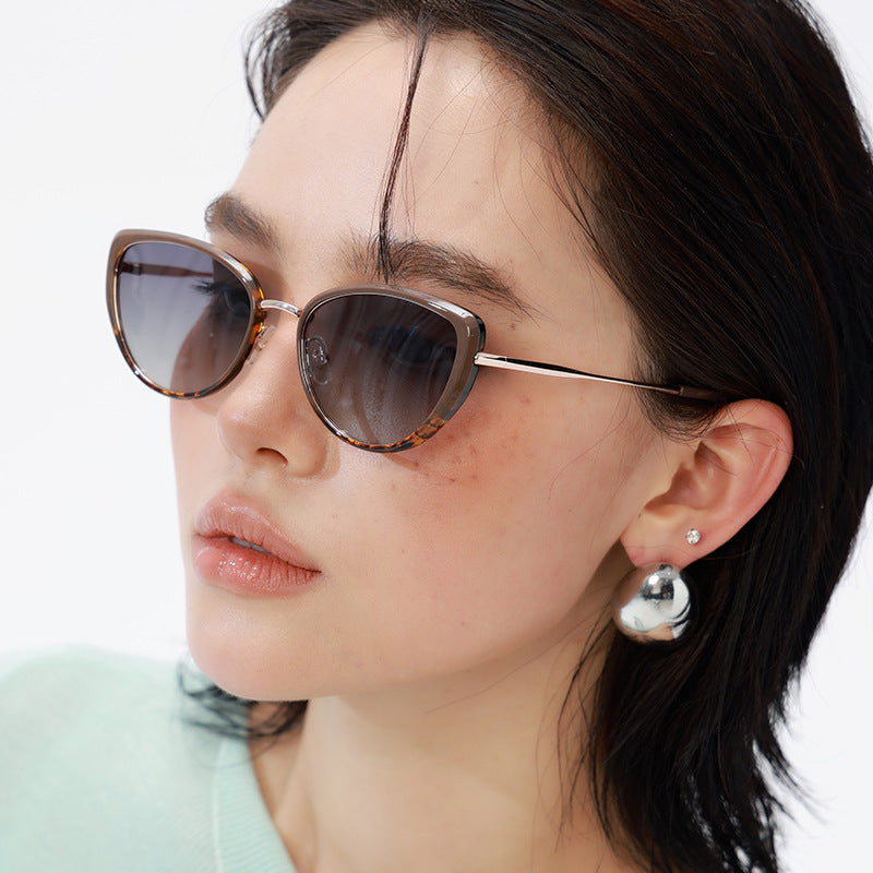 Dark Green Frame Chic Cat Eye Polarized Sunglasses for Women - Lightweight UV Protection Fashion Eyewear Tristar Online
