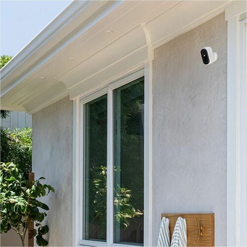 Arlo Essential Outdoor Security Camera 2K Network Camera – Pack of 4 – White