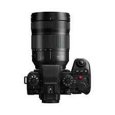 Panasonic Lumix DC-S1R II Kit with S 24-105mm F4 Lens - Black