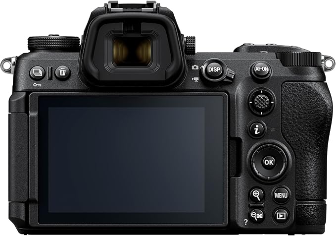 Nikon Z6 III + Z 24-70mm f/4 S – 24.5MP – Black Nikon