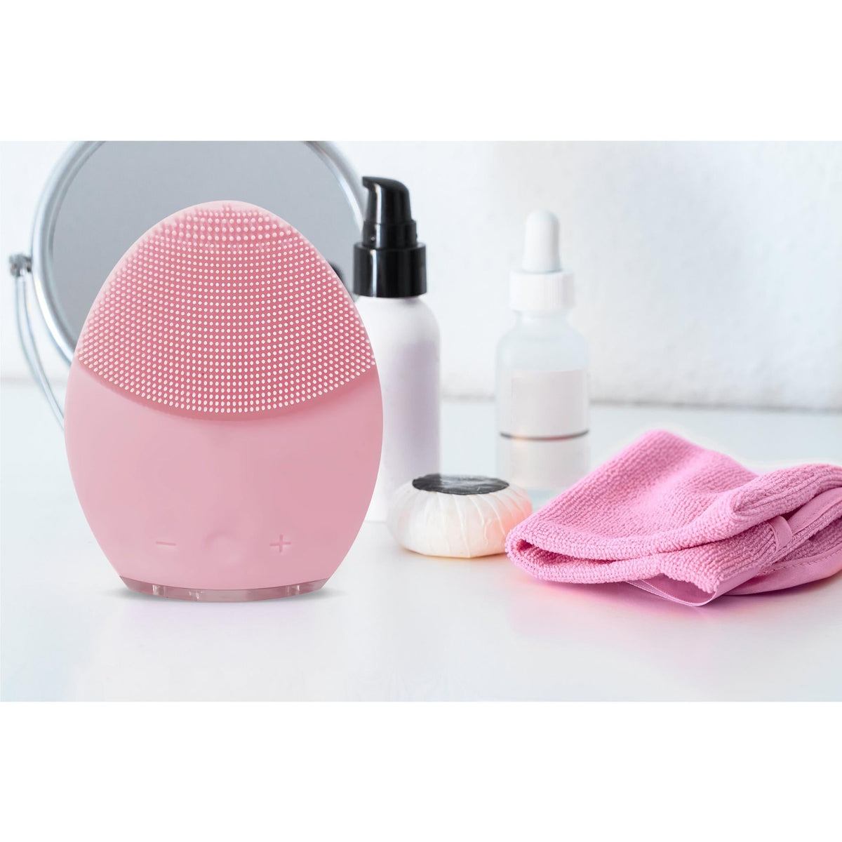 Wellcare Vibrating Facial Brush - Pink (Au Version) - Box Damage