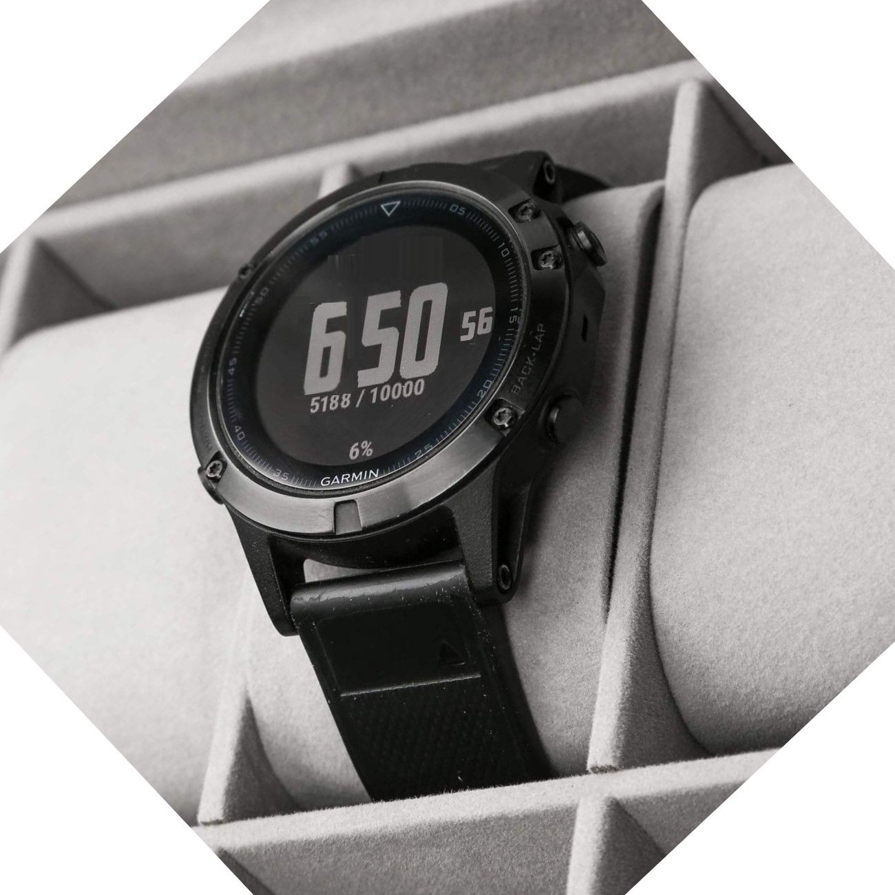 12 Slot PU Leather Lockable Watch and Jewelry Storage Boxes (Black) Tristar Online