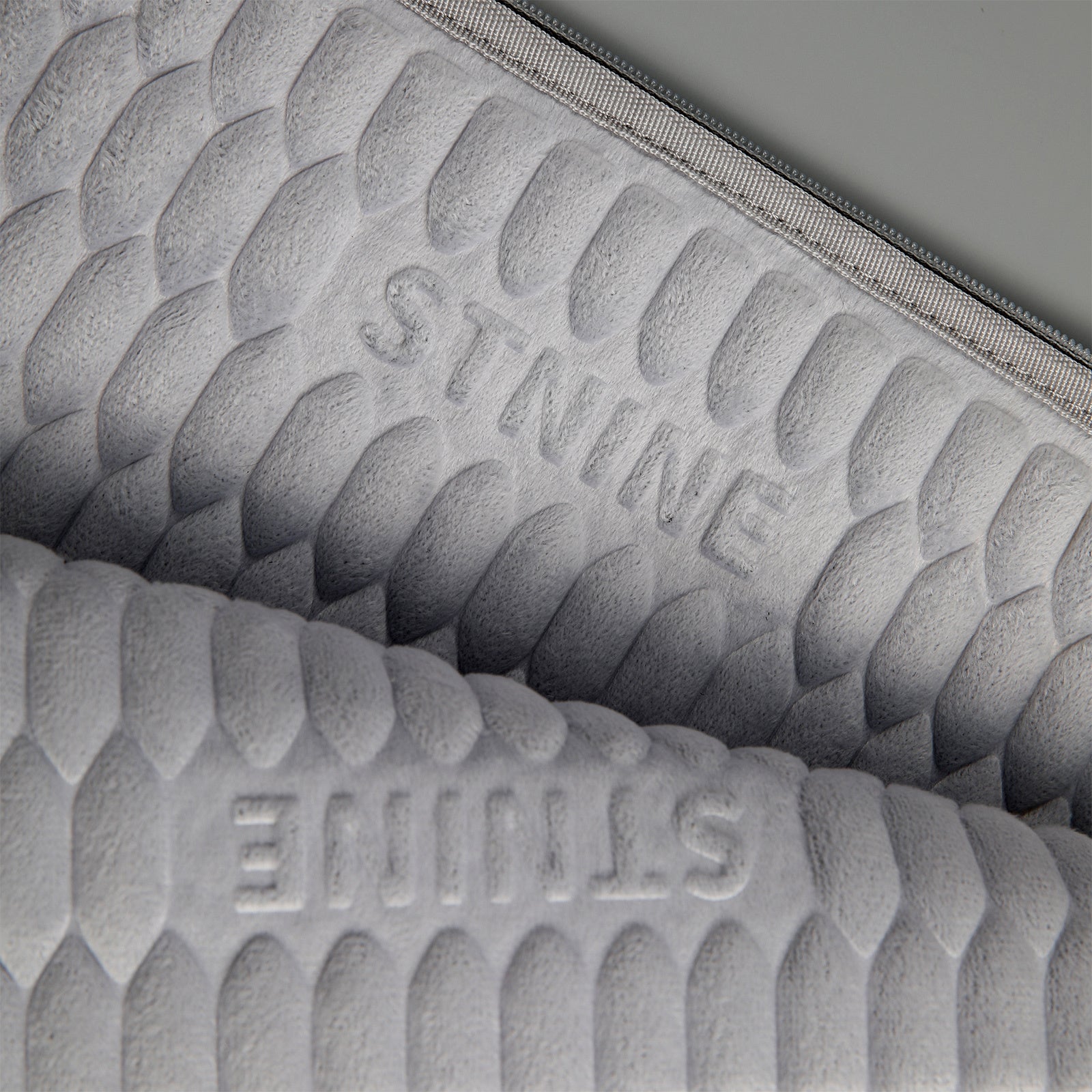 ST'9 L size 15 inch Black Laptop Sleeve Padded Travel Carry Case Bag LUKE Tristar Online