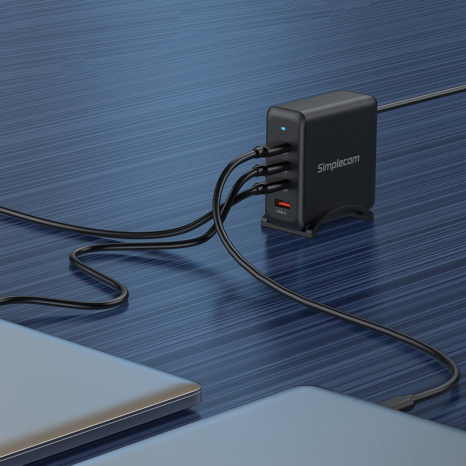 Simplecom CU400 4-Port PD 100W GaN Fast Charger 3xUSB-C + USB-A for Phone Tablet Laptop Tristar Online