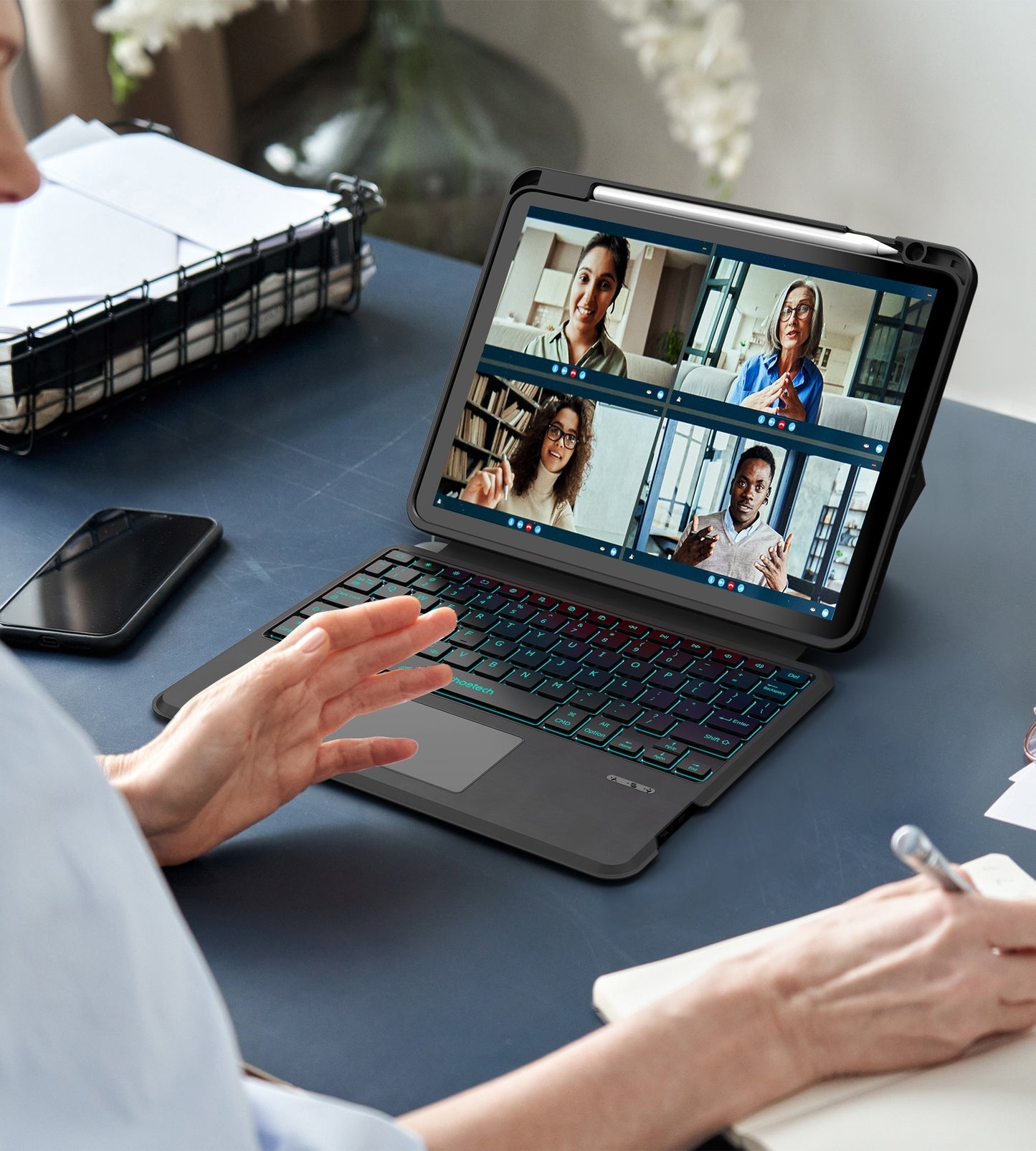 CHOETECH BH-018 Wireless Keyboard with Touchpad and Backlight for iPad Pro 11 " (Black) Tristar Online