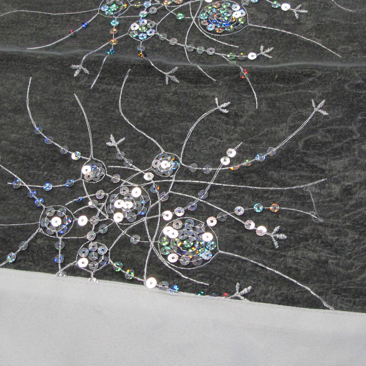 White Sequined Organza Glitter Table Cloth Topper 90 x 90 cm Tristar Online