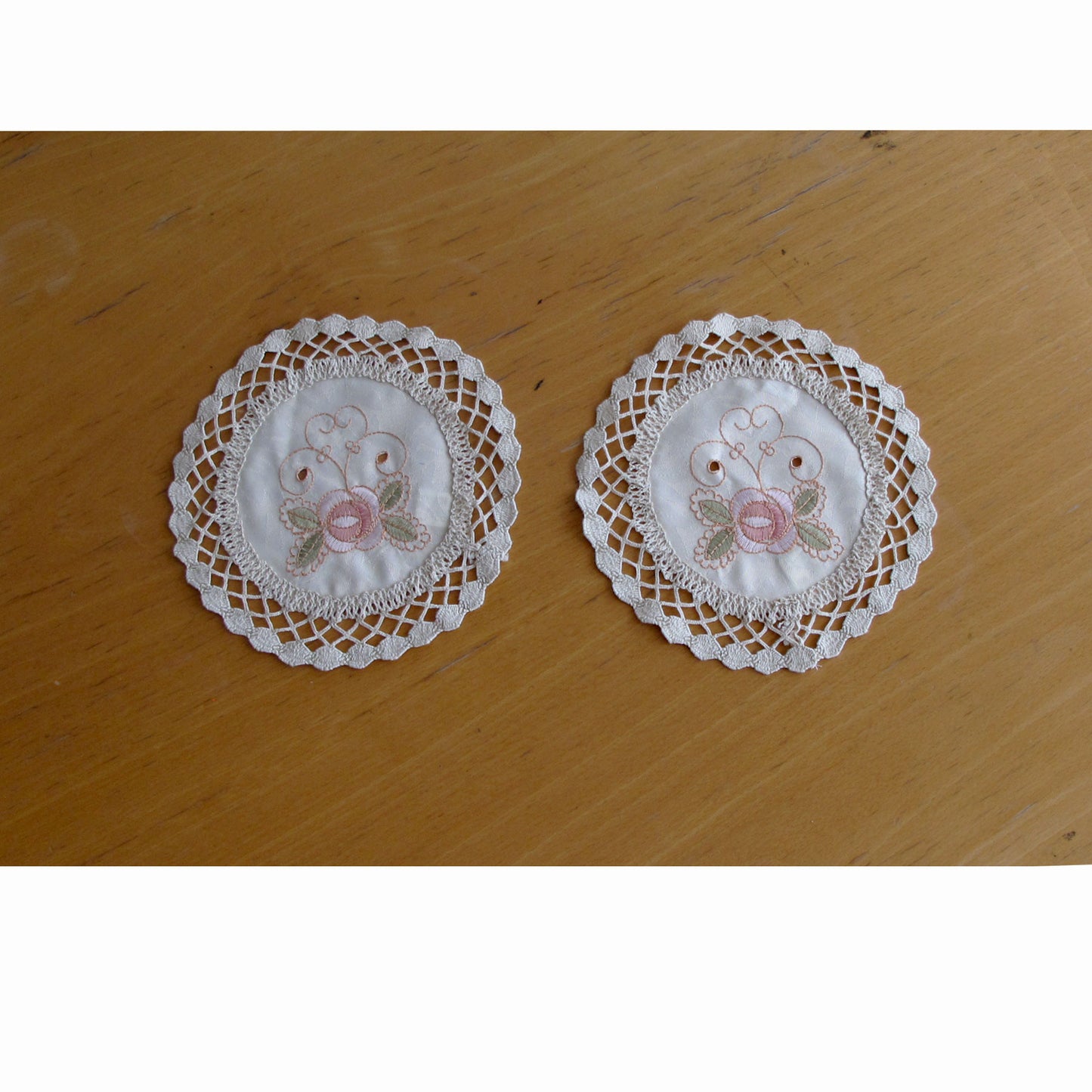 Set of 2 Embroidered Doilies Floral 10 Tristar Online