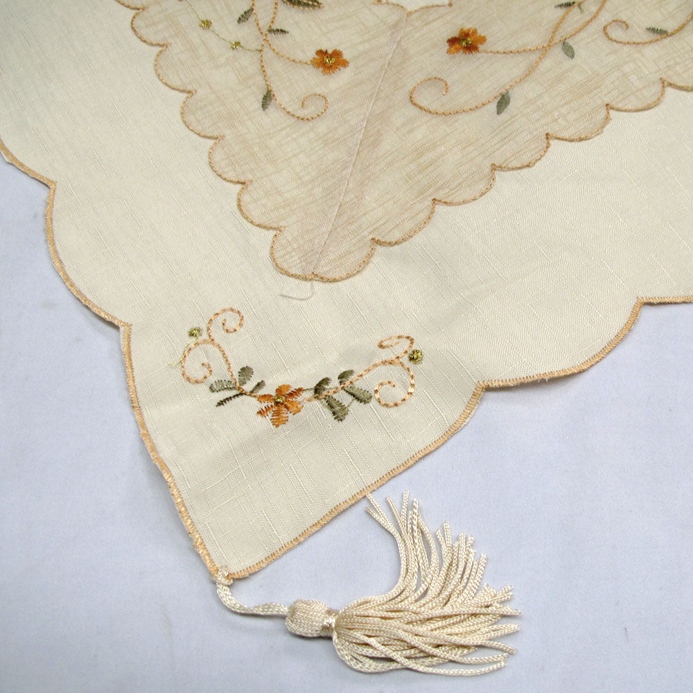 Set of 4 Embroidered Daisy Table Decorative Set Tristar Online
