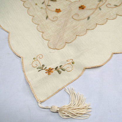 Set of 4 Embroidered Daisy Table Decorative Set Tristar Online