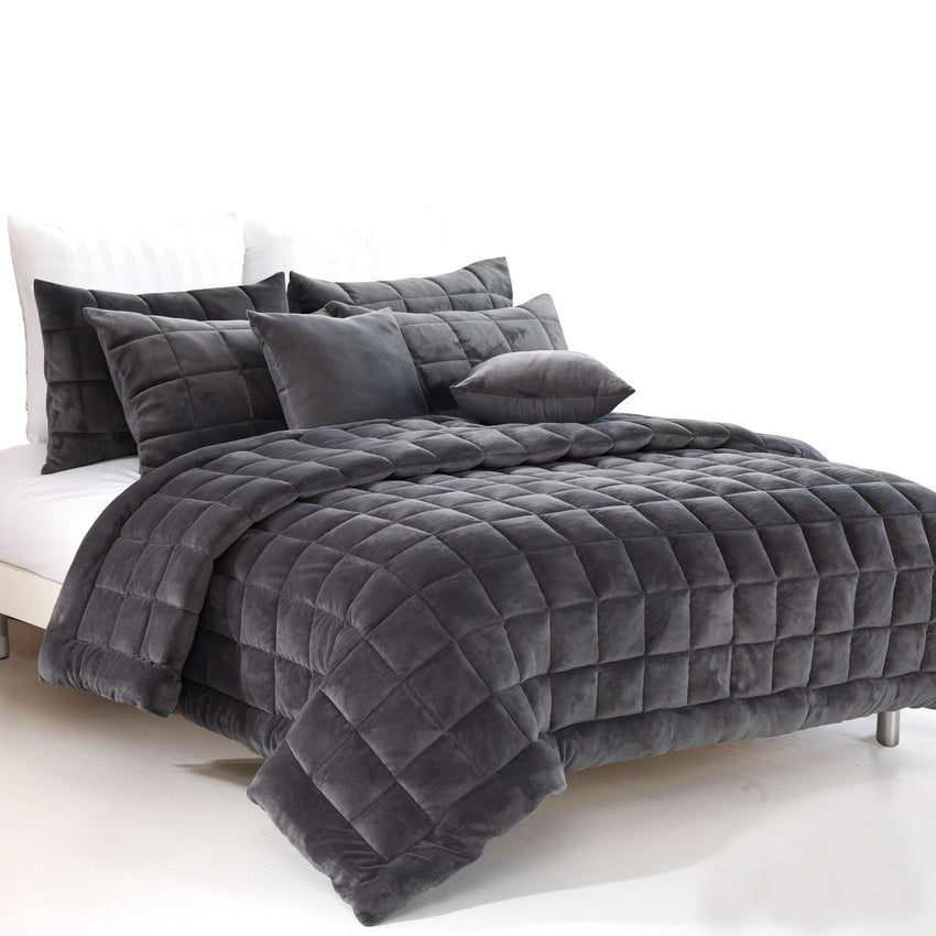 Alastairs Augusta Faux Mink Quilt / Comforter Set Charcoal King Tristar Online