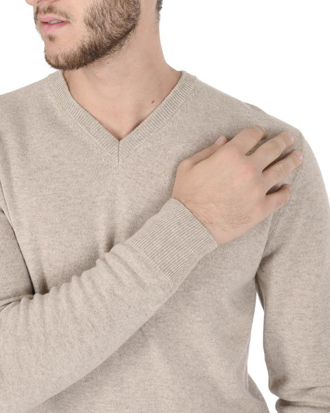 Refined Cashmere V-Neck Sweater - M Tristar Online